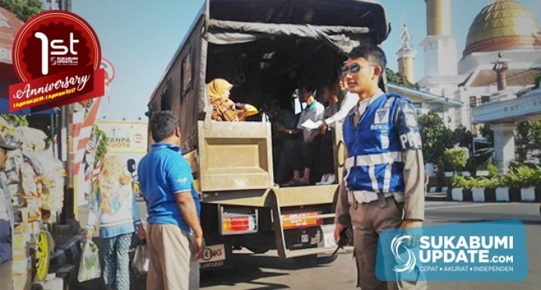 Polres Sukabumi Kota Kerahkan 35 Kendaraan Dinas Angkut Warga Terkait Aksi Mogok Jalan Angkot